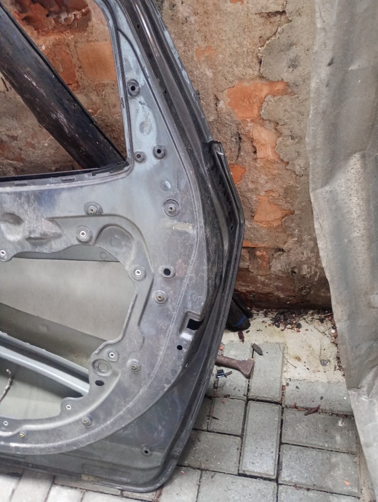 Porta traseira direita recuperada Fiat Toro 2017/2024 2
