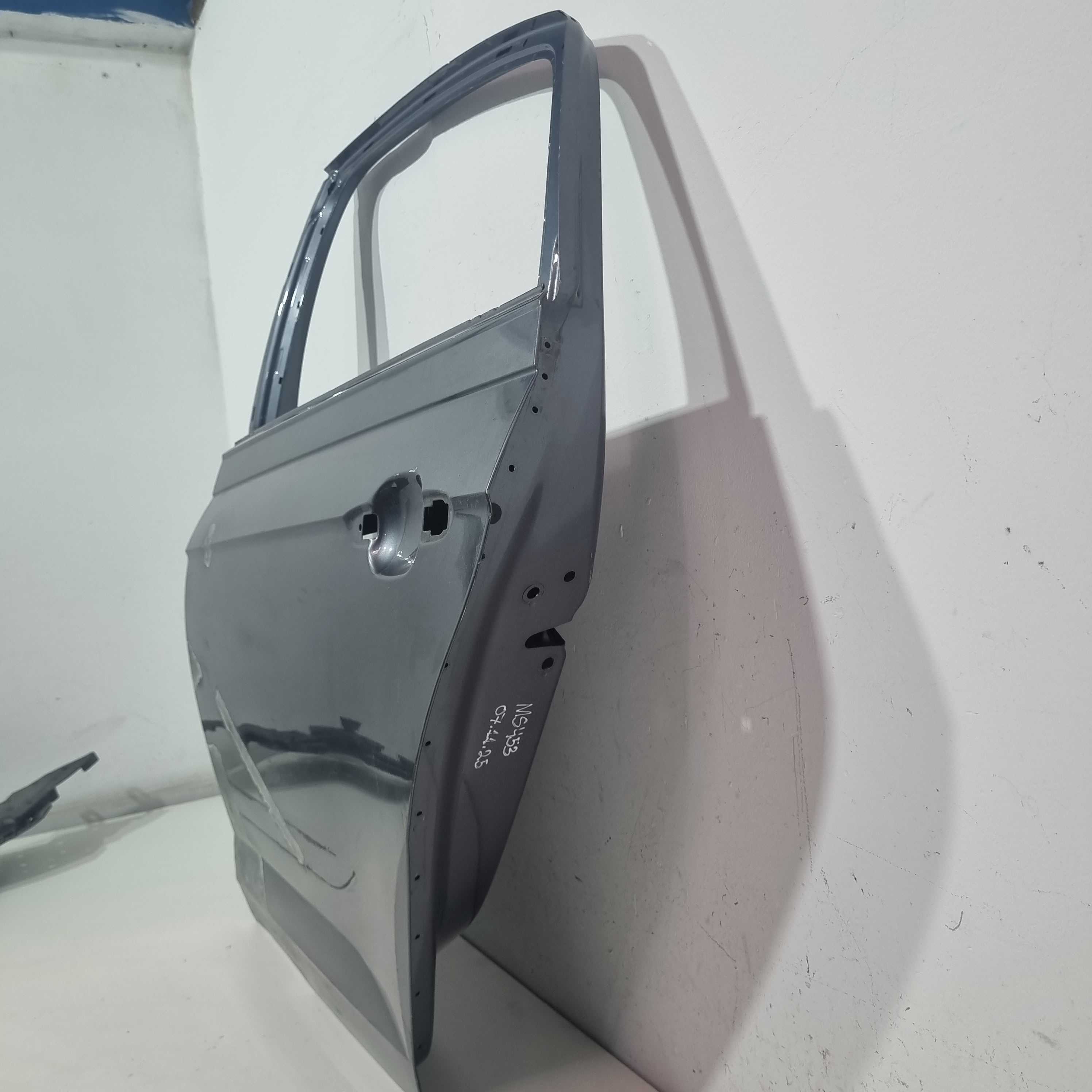 Porta Traseira Do Lado Esquerdo Volkswagen Virtus 2017/2024 Traseira Esquerdo 2