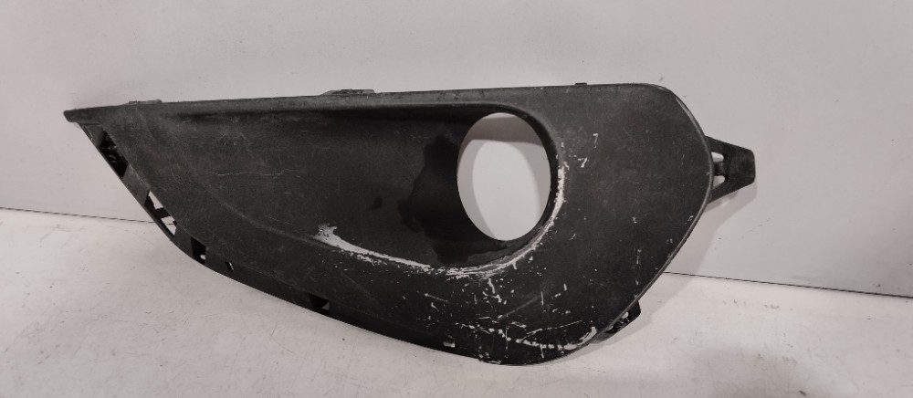 Moldura Direito Do Farol Milha Peugeot 208 2017/2019 Direito 2