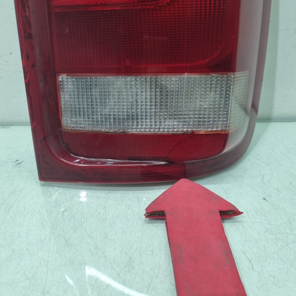 Lanterna Do Lado Direito Volkswagen Amarok Modelos 2010/2016 Direito/passageiro 8