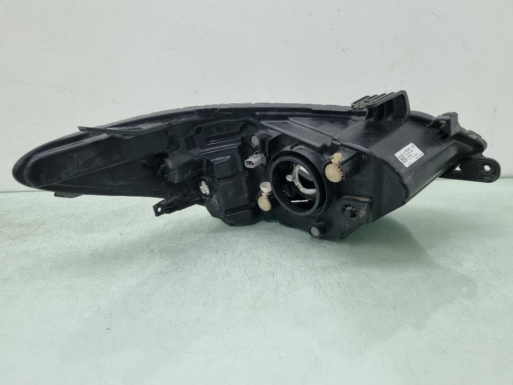 Farol Do Lado Esquerdo Chevrolet Onix Modelos 2017/2019 Esquerdo/motorista 4