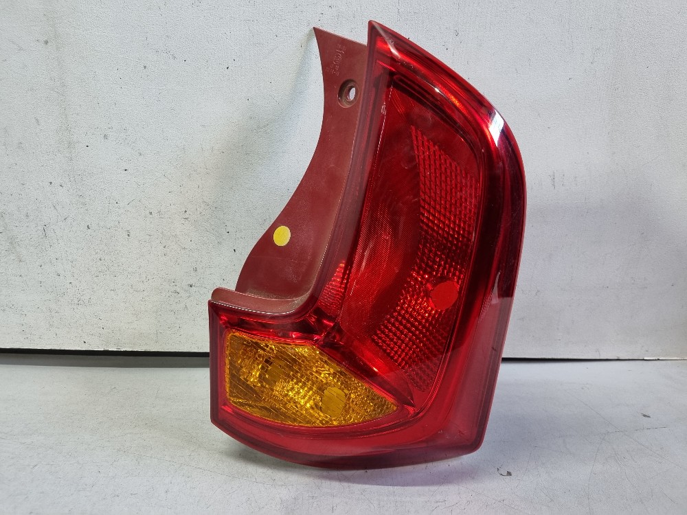 Lanterna Esquerda Kia Picanto 2012/2015 Usada 1