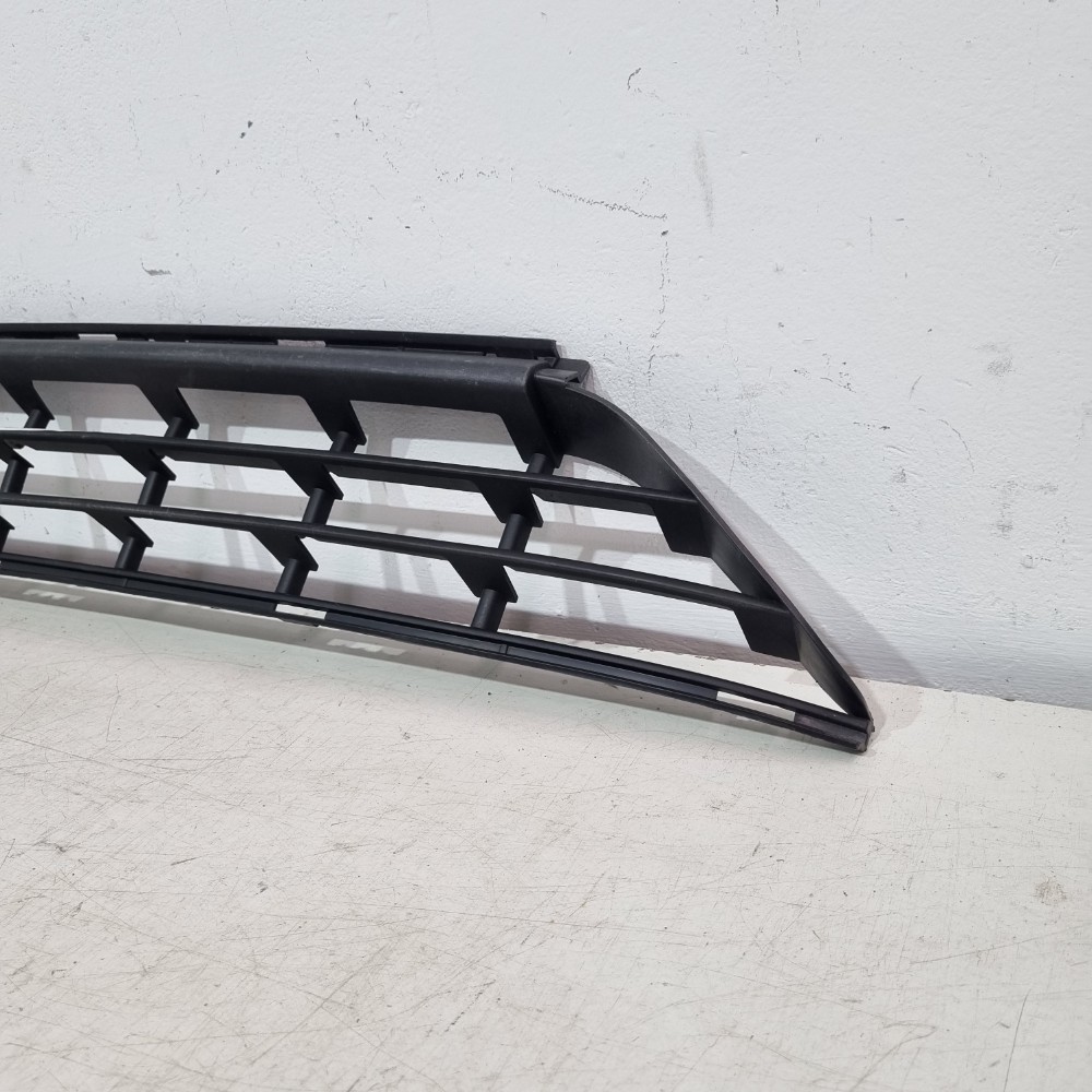 Grade Inferior Central Volvo Xc60 Modelos 2013/2015 4