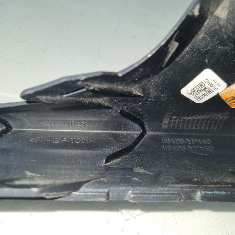 Moldura Esquerda Do Parachoque Yaris 2023/2024 Original 5