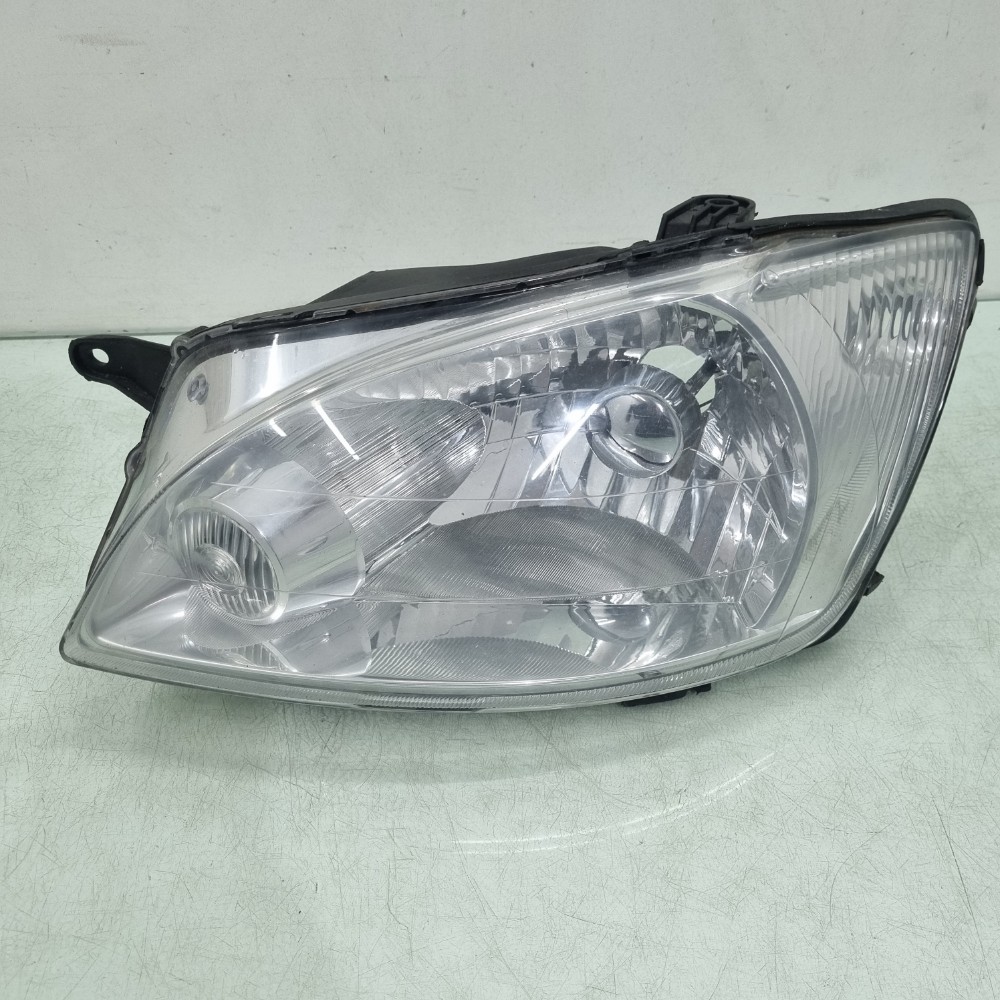 Farol Esquerdo Chevrolet Corsa Classic 2010/2011/2012/2013. Esquerdo/motorista 1