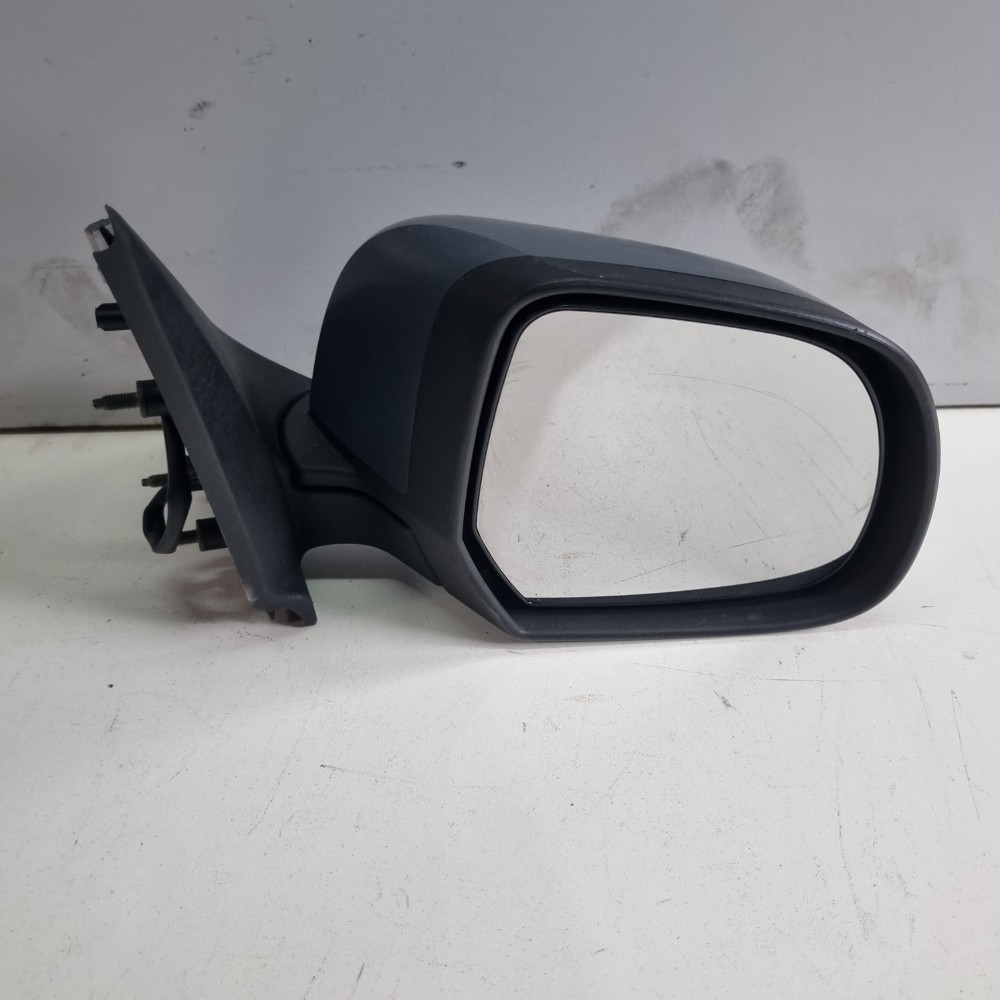 Retrovisor Elétrico Do Lado Direito Nissan Versa 2012/2014 3