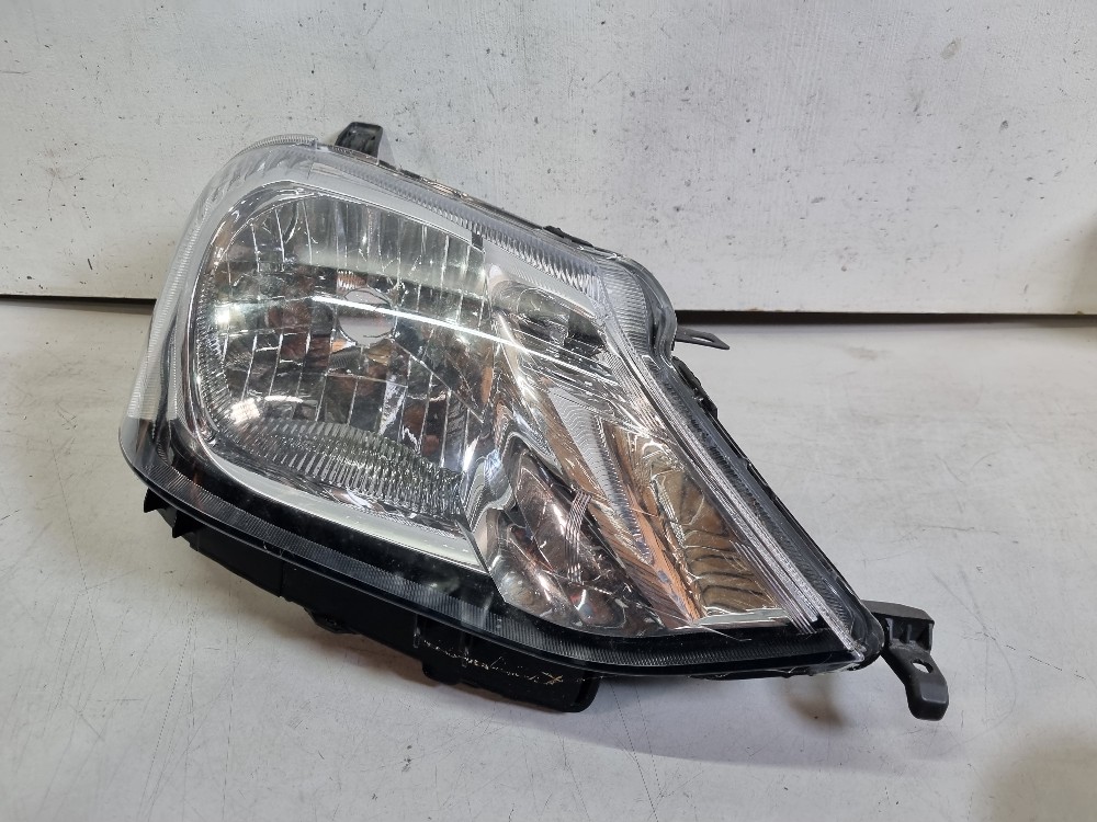 Farol Dir. Máscara Negra Toyota Etios 2015/2019 Recuperado Direito/passageiro 3
