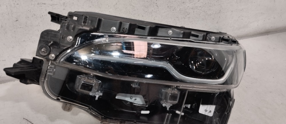 Farol Esquerdo Full Led Toyota Hilux Sw4 2021/2024 Esquerdo/motorista 2