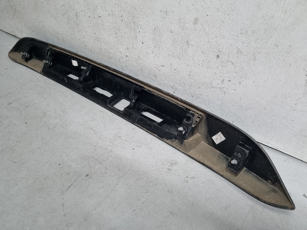 Moldura Da Tampa Traseira Renault Duster Modelos 2020/2024 6