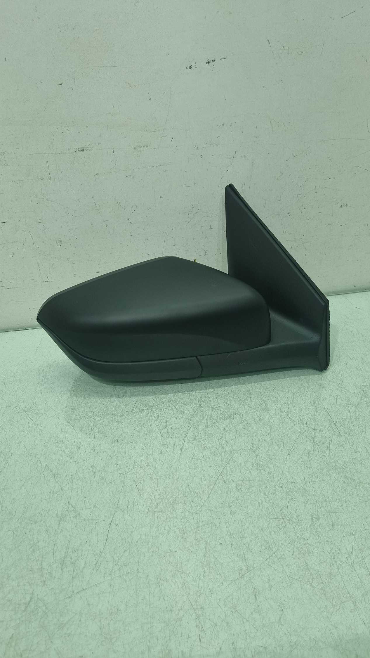 Retrovisor Direito Elétrico Chevrolet Onix 2021/2026 2