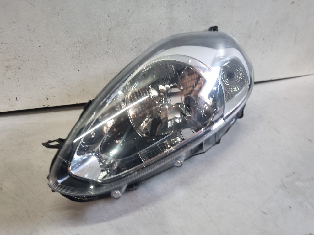 Farol Esquerdo  Fiat Punto 2013 / 2017 Recuperado Original Esquerdo/motorista 2