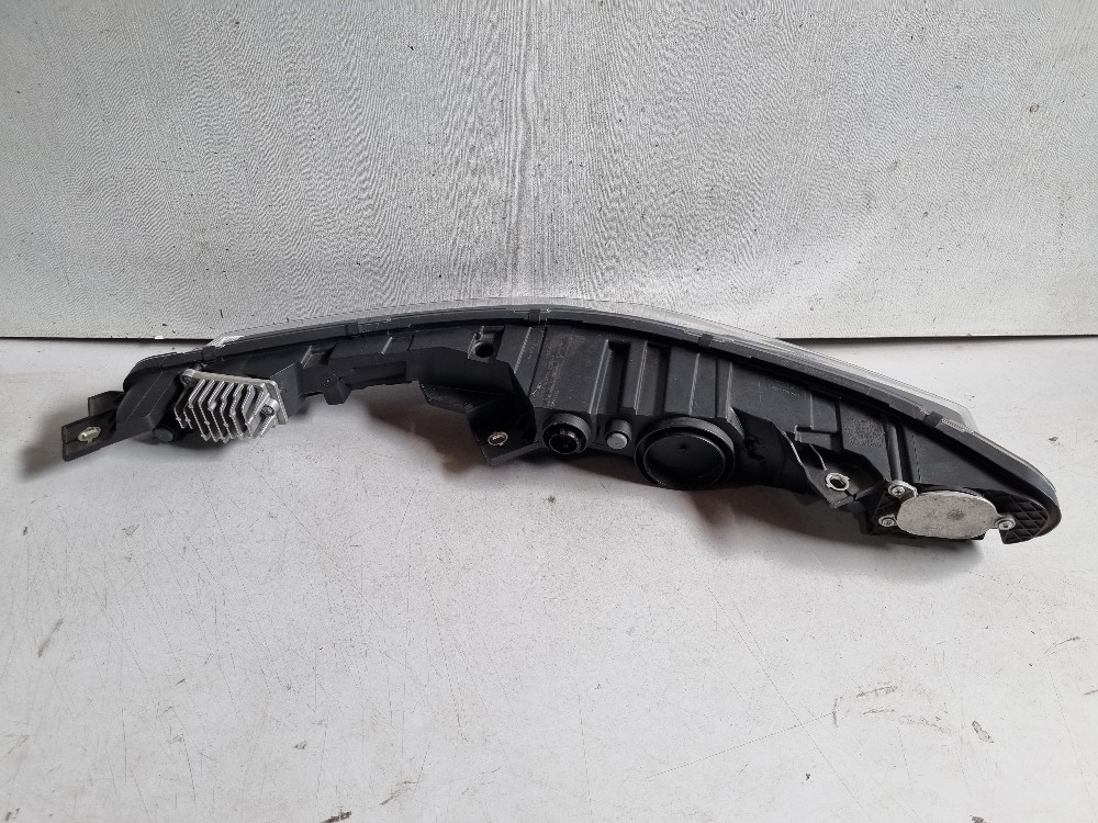 Farol Esquerdo Superior 2 Reatores Fiat Toro 2022/2025. 4