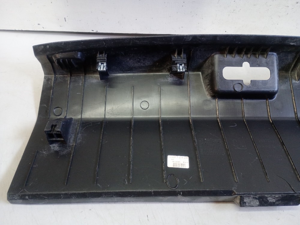 Acabamento Do Porta-malas Chevrolet Onix Sedan 2020/2024 Preto 3