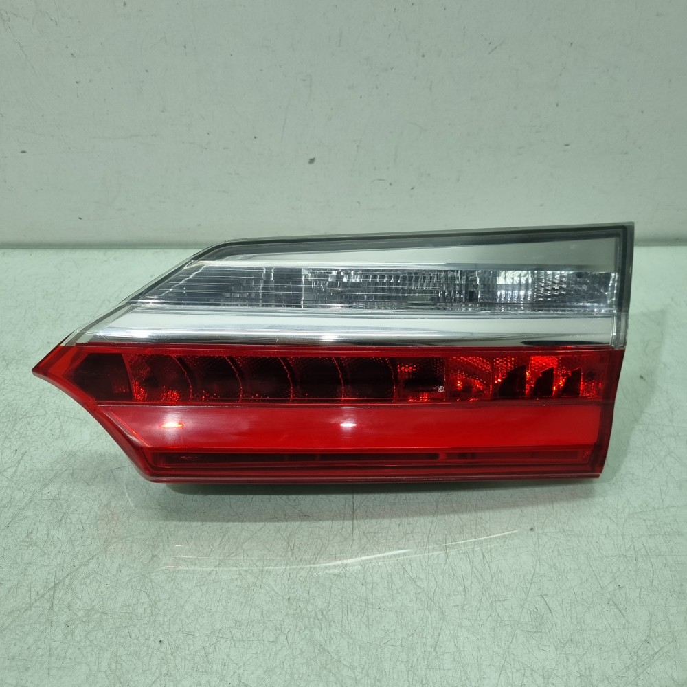 Lanterna Direita Tampa Traseira C/led Toyota Corolla 2018/20 Direito/passageiro