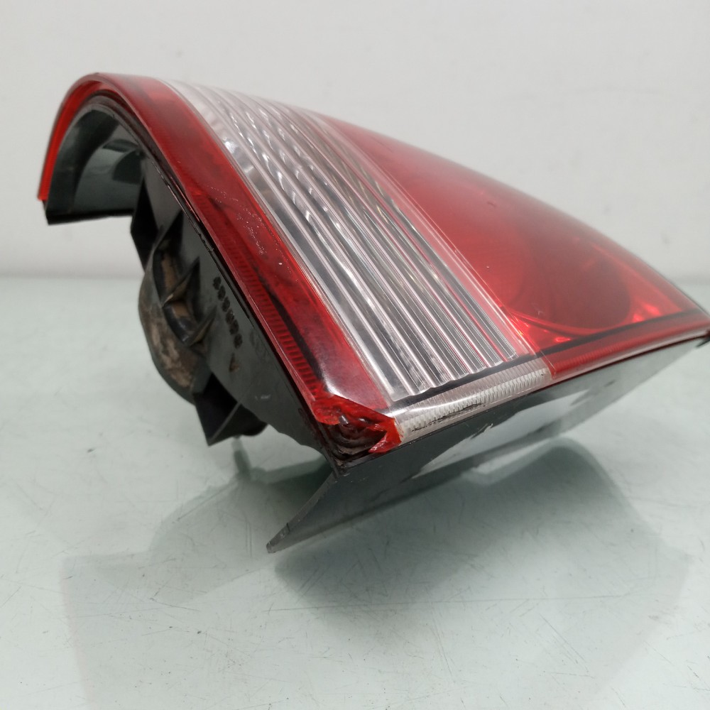 Lanterna Esquerda Chevrolet Classic 2011/2016 Recuperada 4