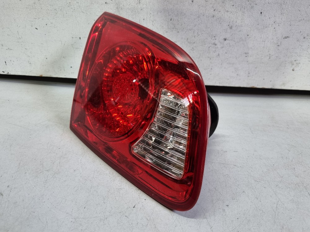 Lanterna Esq Tampa Tras. Hyundai Santa Fé 2006/2010 Seminovo 3