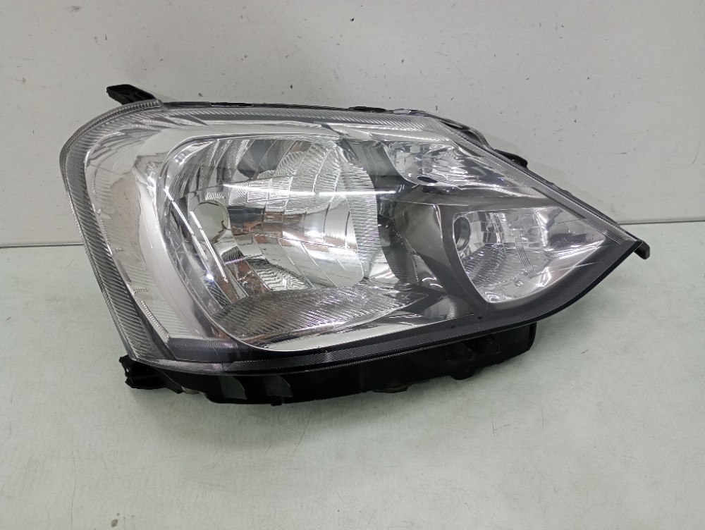 Farol Direito Etios 2015 A 2019 Original
