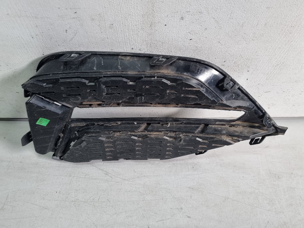 Moldura Do  Farol De Milha Esqu. Arrizo 6  2022/2024 Usado. Esquerdo 3