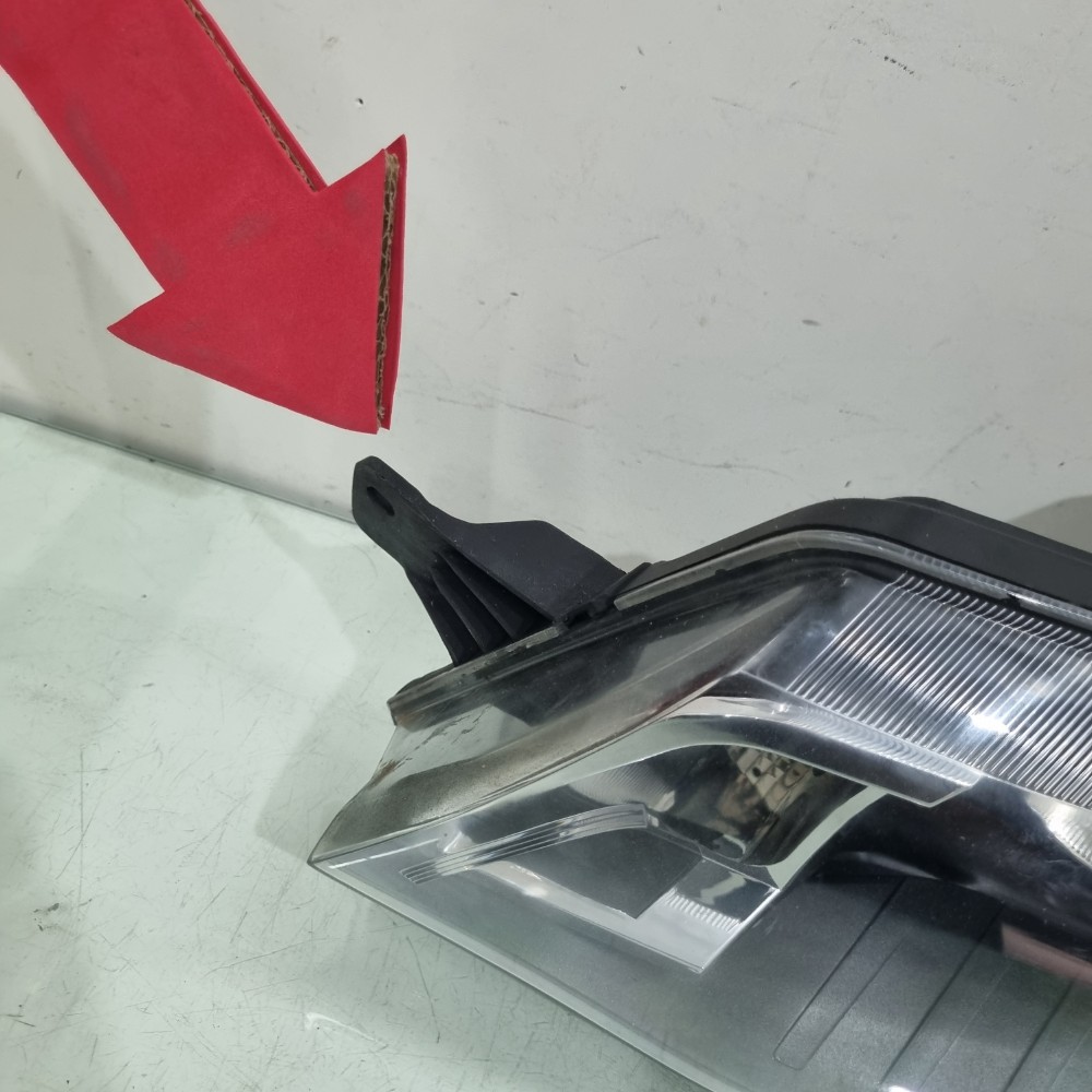 Farol Esquerdo Renault Kwid 2017/2021 Recuperado Esquerdo/motorista 4