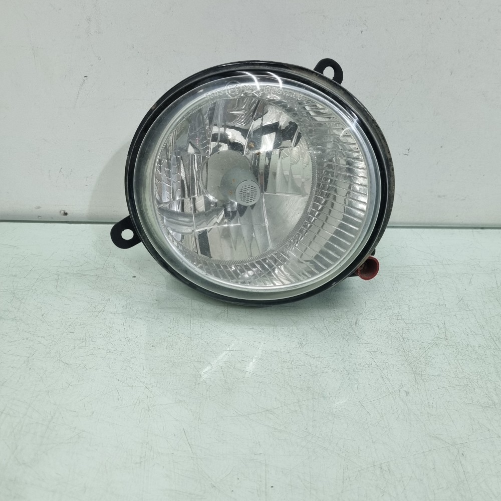 Farol Auxiliar Direito Volkswagen Saveiro Gv 2019/2012 Usado