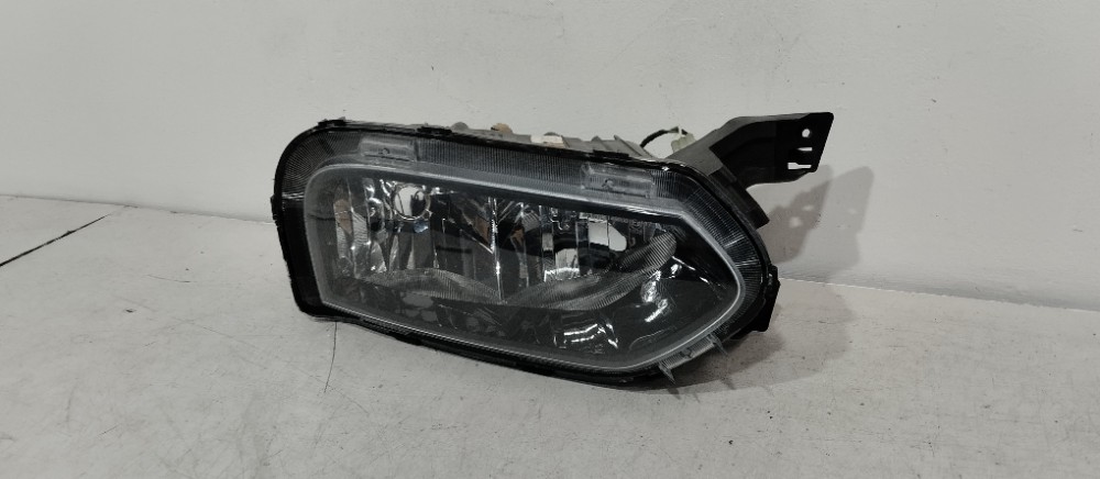 Farol direito kwid 2021/2024