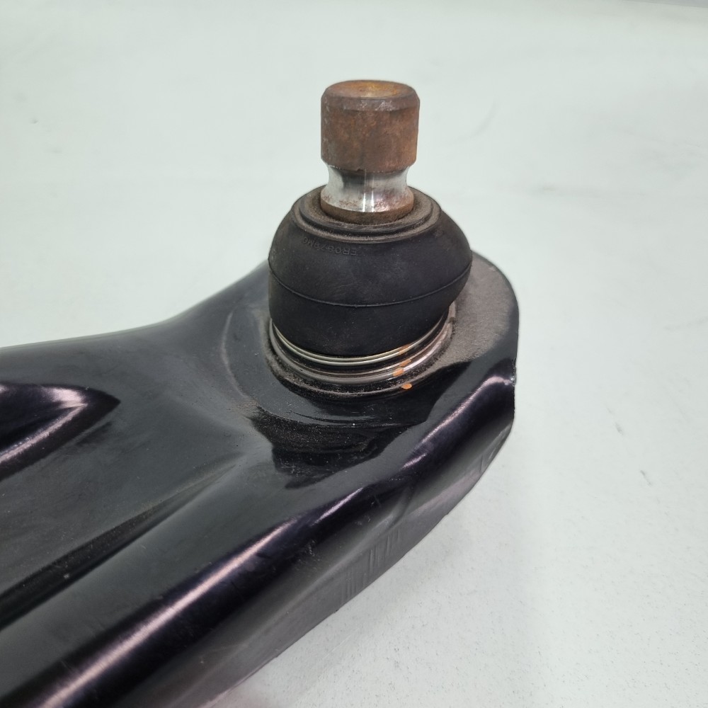 Bandeja Dianteira Esquerda Nissan Sentra 2013/2016 Usado 3
