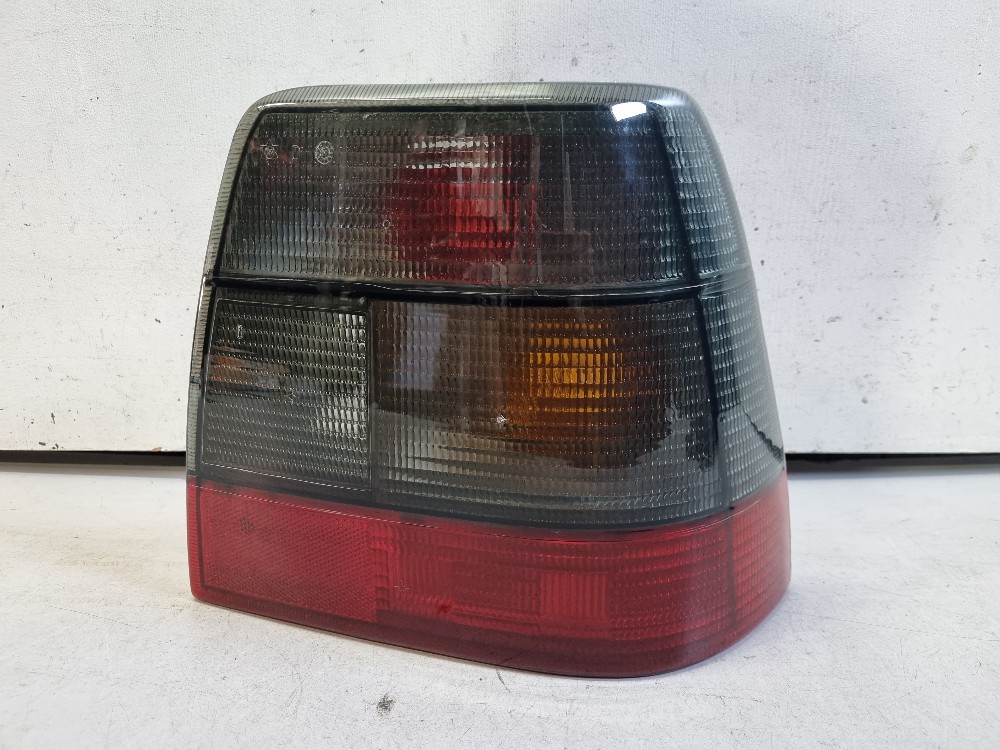 Lanterna Direita Fume Chevrolet Monza 1991/1996 Recuperado. Direito/passageiro 1