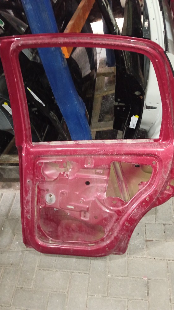 Porta traseira direita Citroen C3 2003/12 2