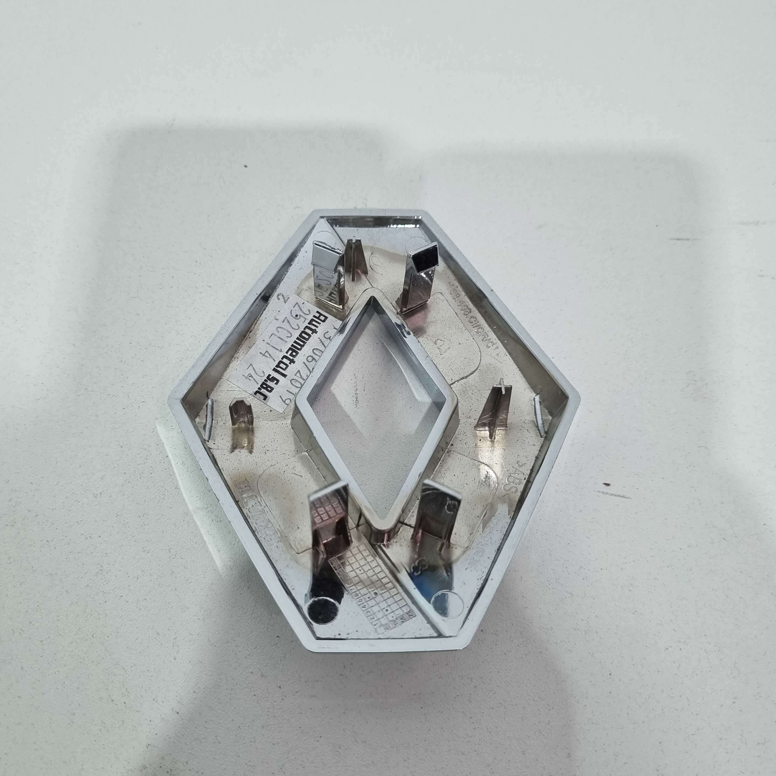 Emblema Grade Dianteira Renault Sandero Modelos 2012/2014 Cromado 6