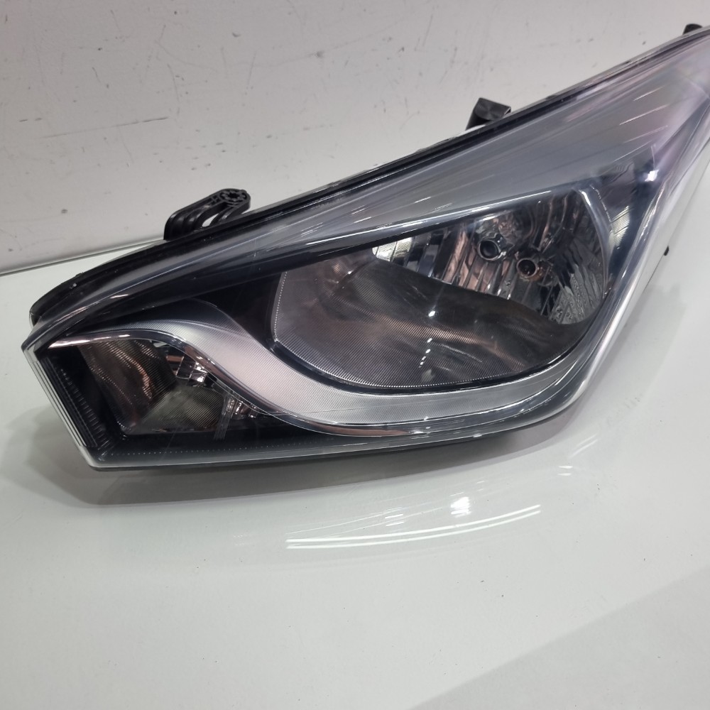 Farol Do Lado Esquerdo Hyundai Hb20x Modelos 2013/2018 Esquerdo/motorista 2