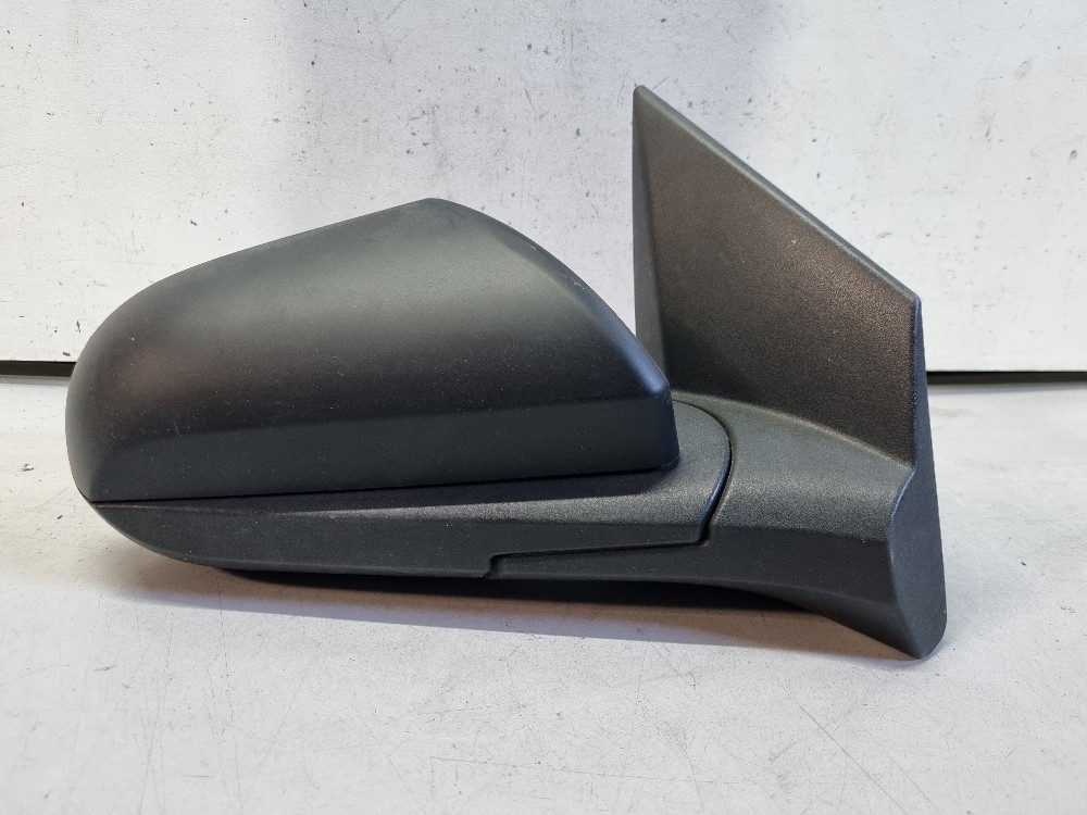 Retrovisor Direito Manual Chevrolet Onix 2013/2018 Usado 3