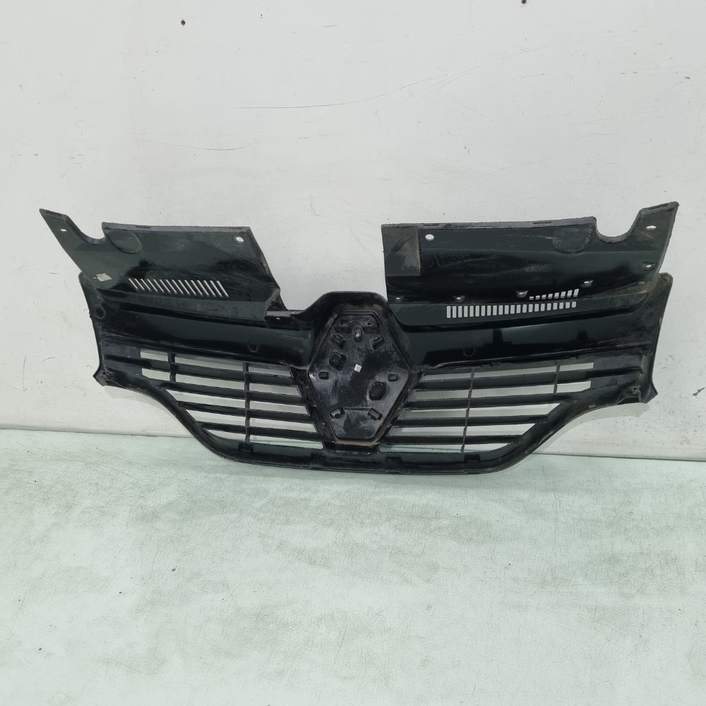 Grade Dianteira Superior Renault Logan  Modelos 2015/2018 4