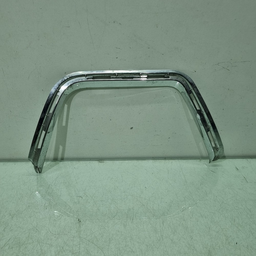 Friso Da Grade Esquerda Mitsubishi Pajero Tr4 2009/2014 1