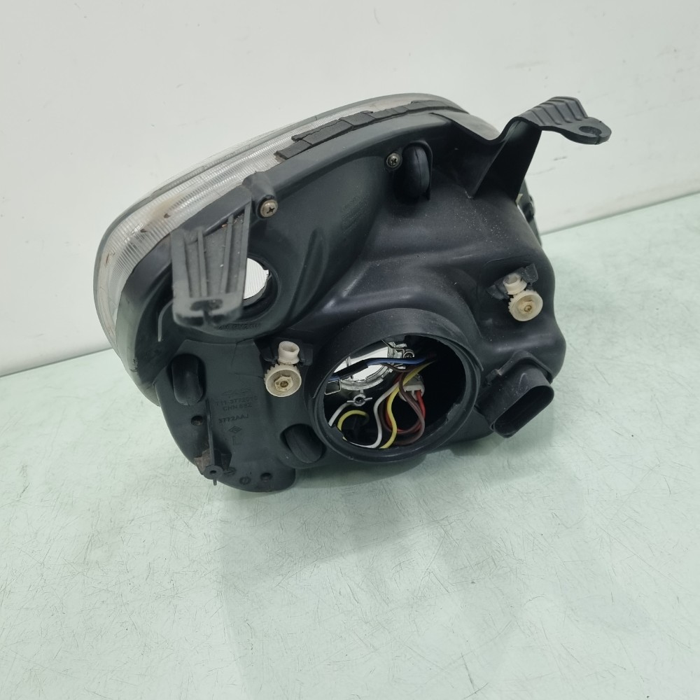 Farol Do Lado Esquerdo  Caoa Chery Tiggo Modelos 2010/2015 Esquerdo/motorista 4