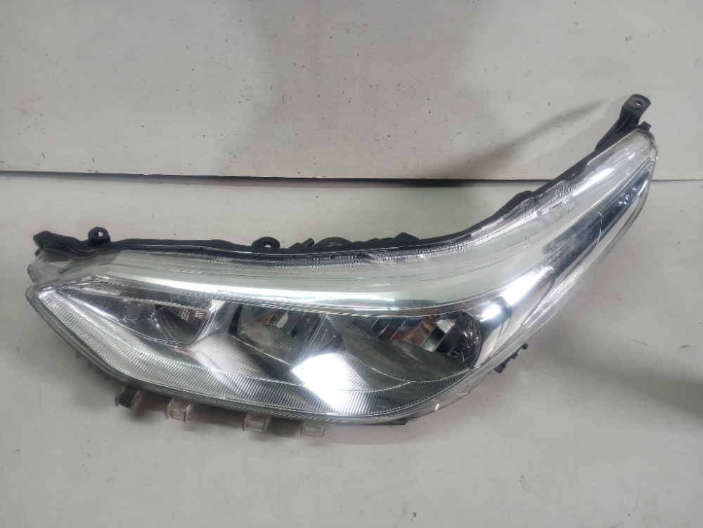 Farol Do Lado Esquerdo Toyota Yaris 2017/2021 Esquerdo/motorista 2