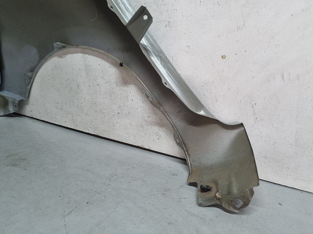 Paralama Direito Toyota Yaris 2017/2024 Recuperado Original. 8