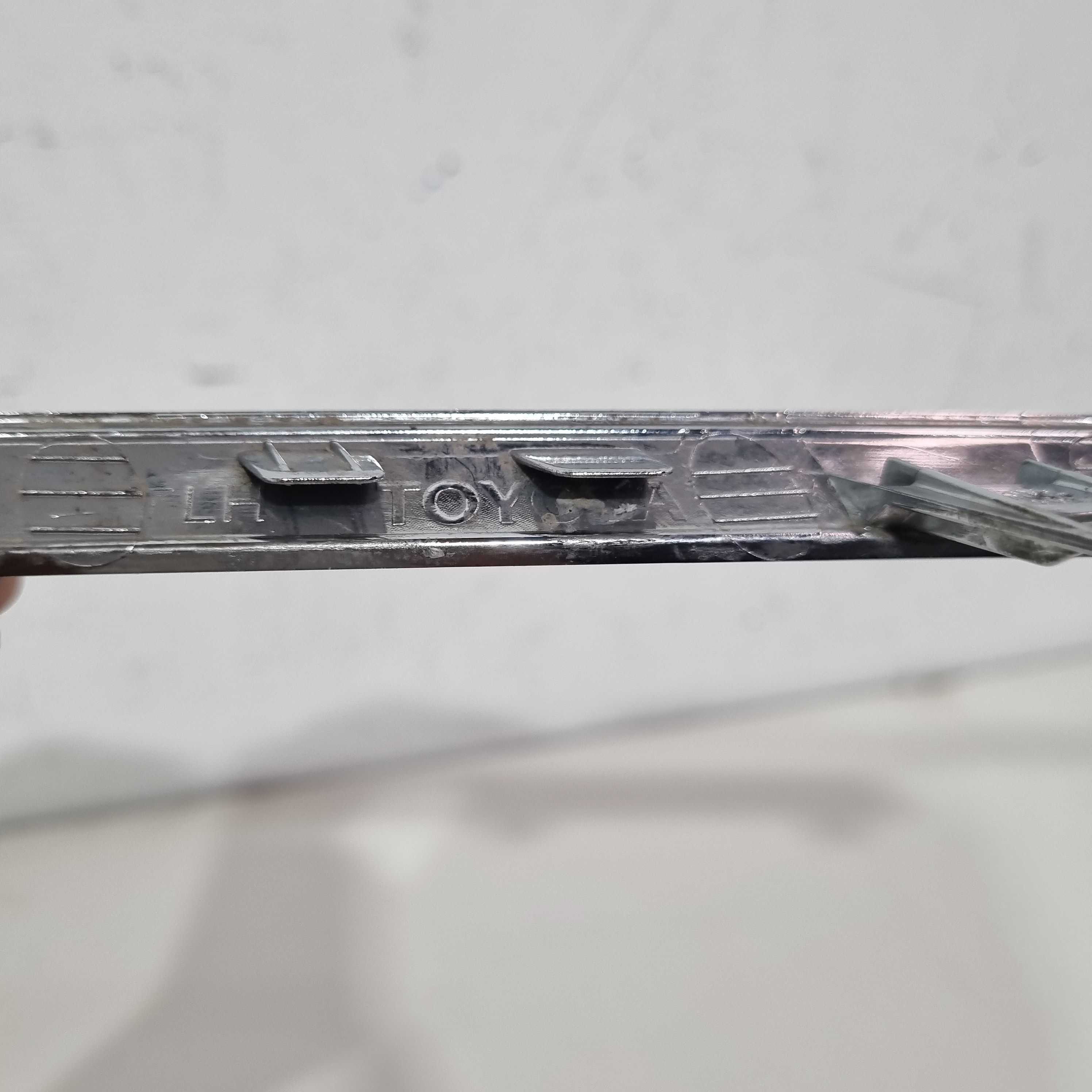 Moldura Cromada Esquerda Da Grade Frontal Corolla 2015/2017 Cromado 5