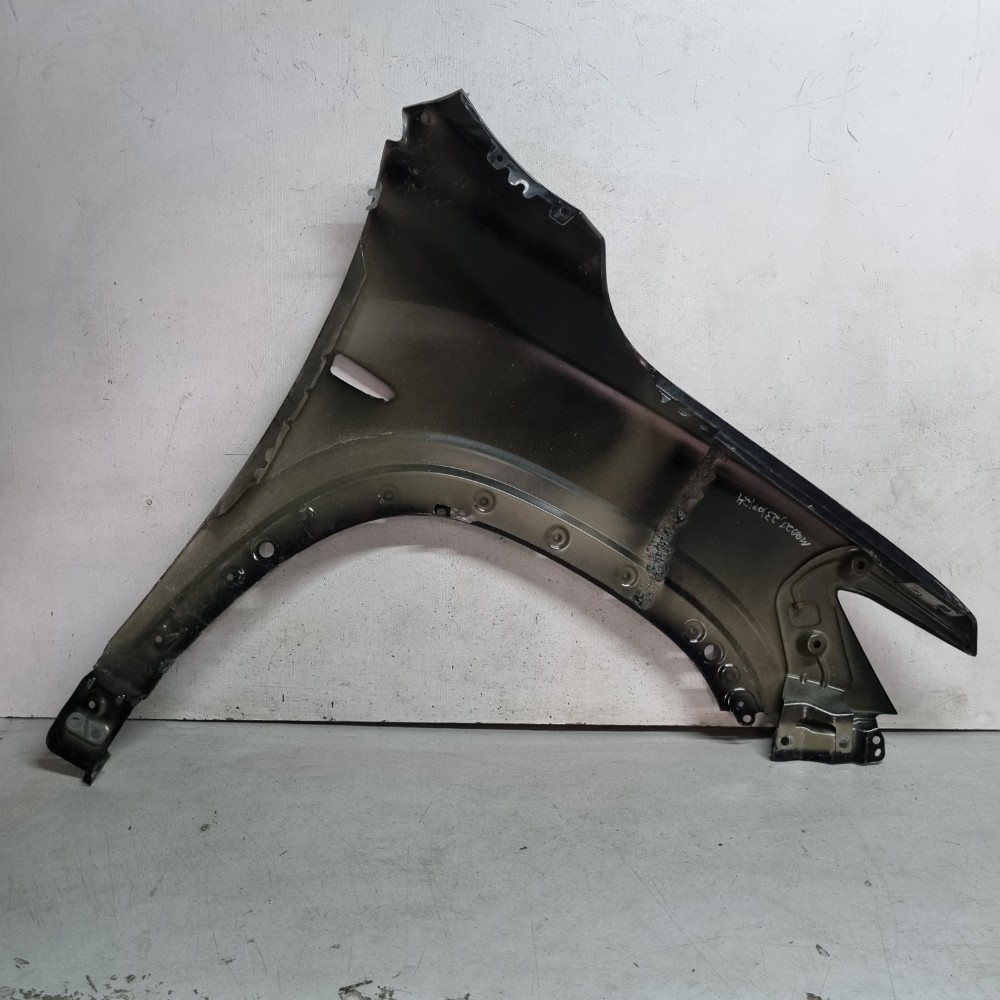 Para-lama Esquerdo Chevrolet Tracker 2020/2024 Recuperado 4