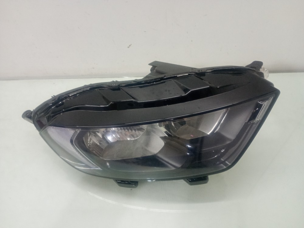 Farol Direito Máscara Negra Ford Ecosport 2017/2021 Rec 2