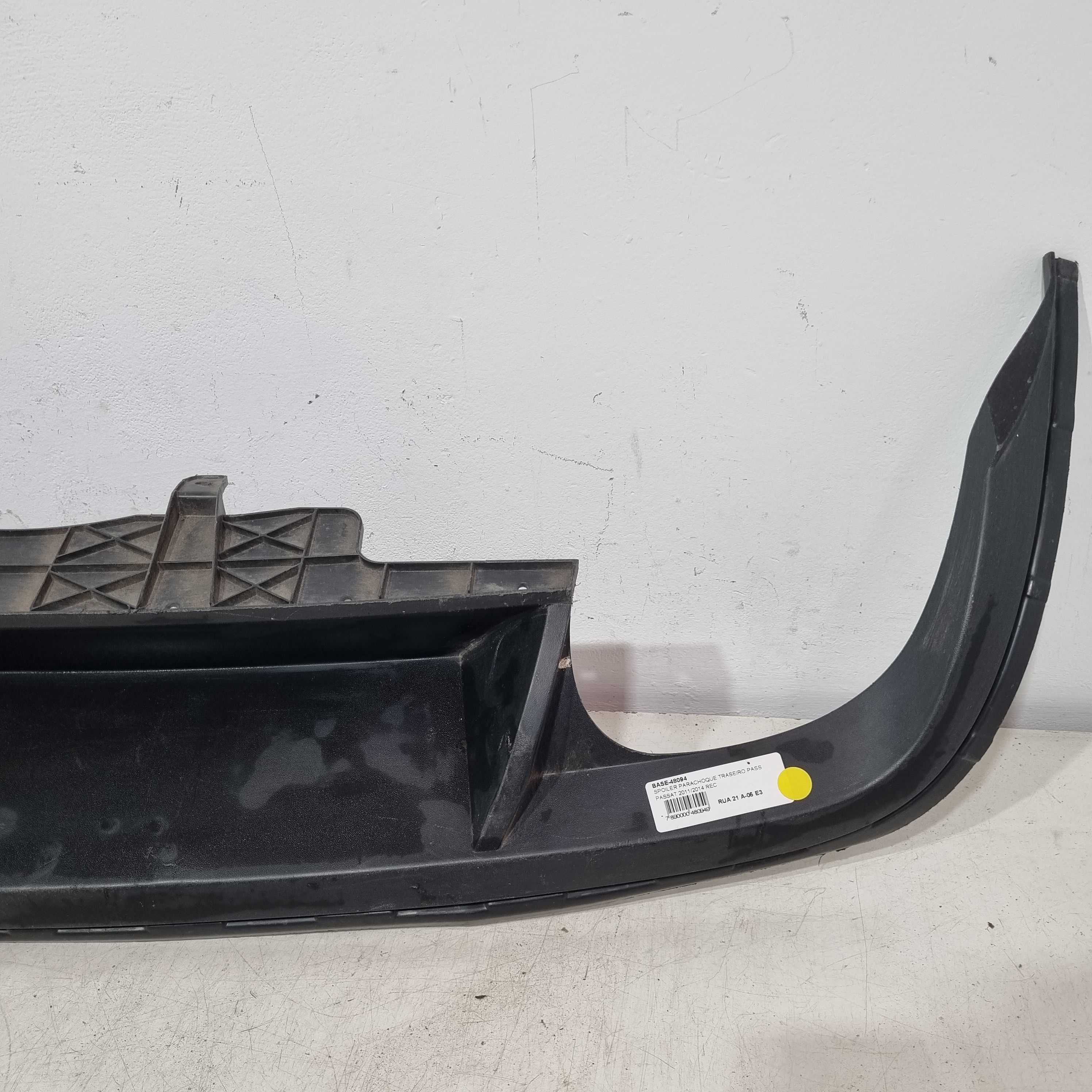Spoiler Parachoque Traseiro Volkswagen Passat 2011/2014 2