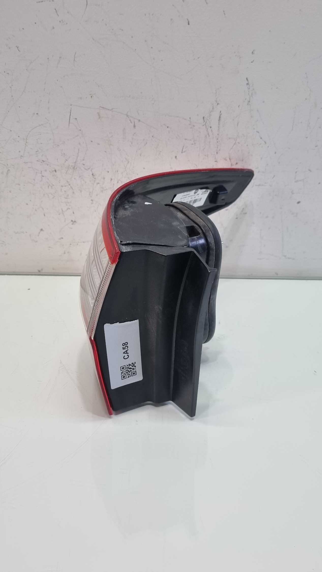Lanterna lado esquerdo Fiat Gran Siena modelo 2012/2016 4