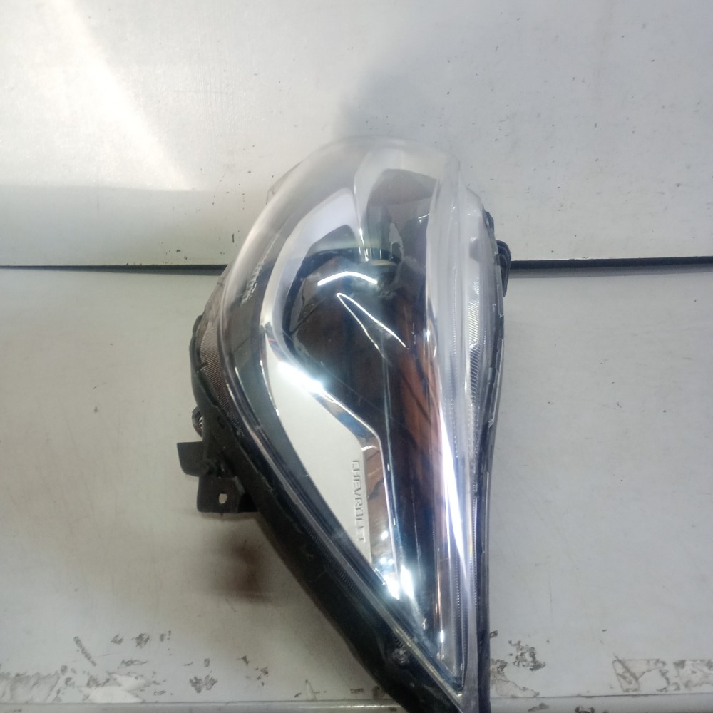Farol Esquerdo C.globo Onix Turbo 2020/2024 Usado Recuperado Esquerdo/motorista 2