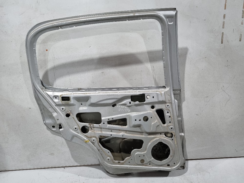 Porta Traseira Do Lado Esquerdo Fiat Uno Vivace 2010/2017 Traseira 4