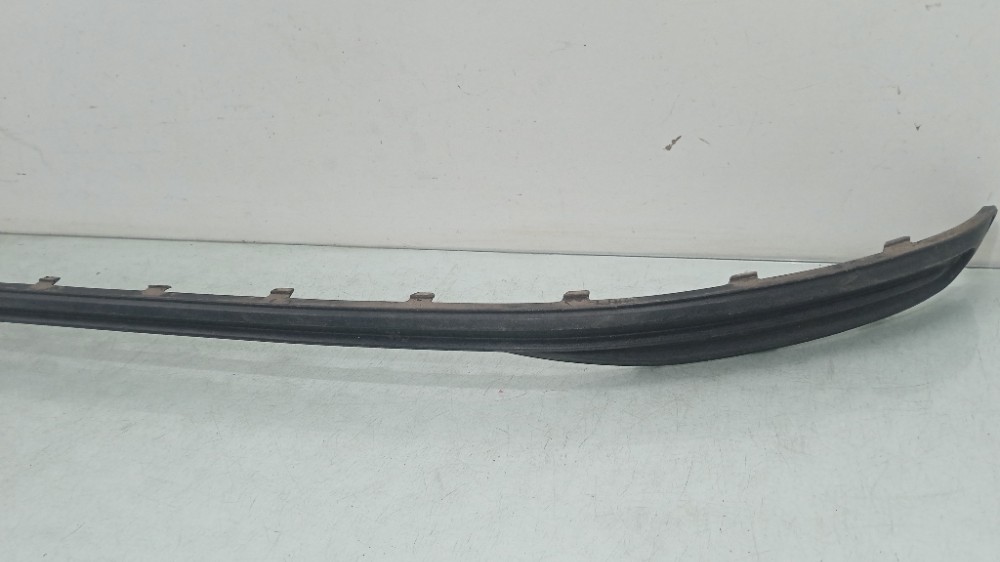 Friso Do Para-choque Traseiro Vw Virtus 2017/2021 Seminovo. 3