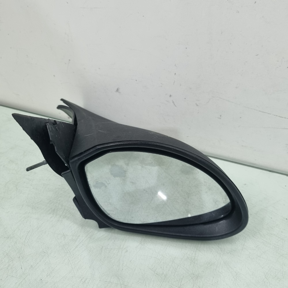 Retrovisor Direito Manual Chevrolet Vectra 2001/2005 Usado. 1