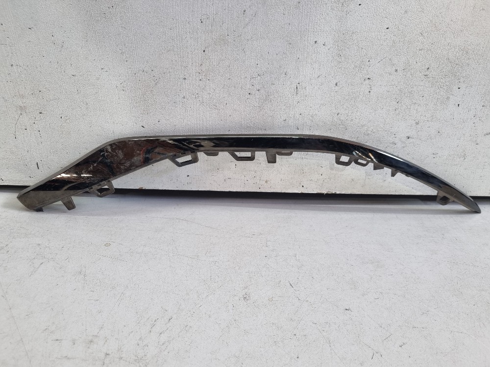 Friso Inferior Dir. Do P-choque Dianteiro Fastback 2022/2024 1