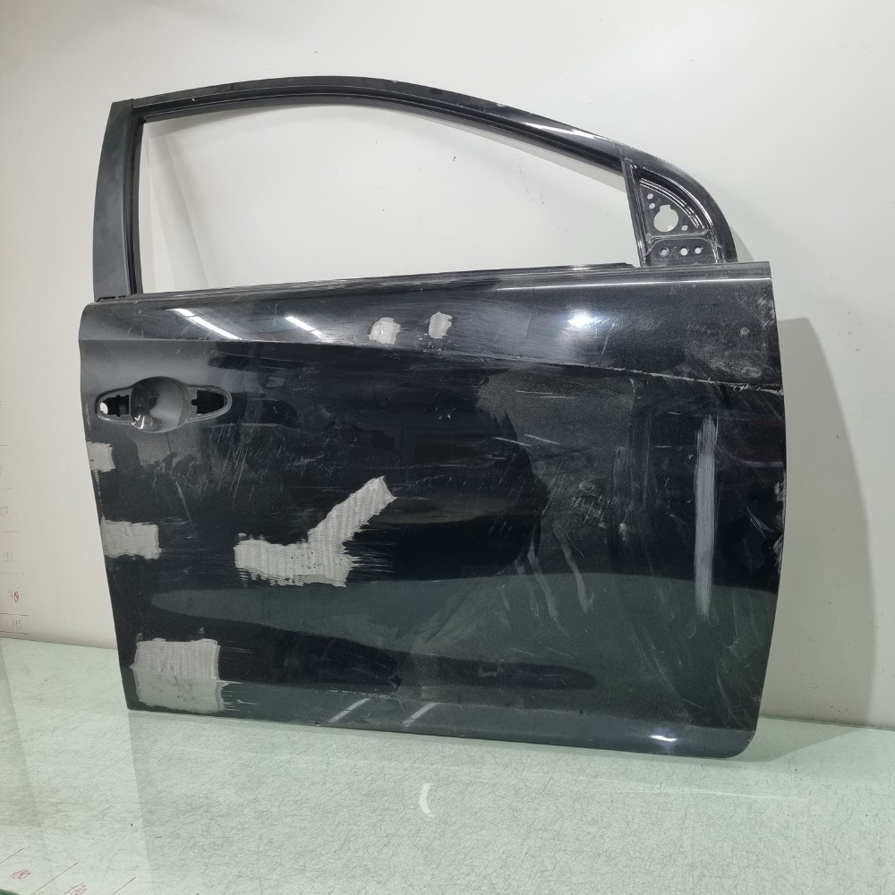Porta Dianteira Direito Toyota Yaris 2017/2024 Dianteira 2