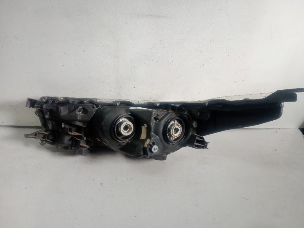 Farol Direito Toyota Corolla 2015/2018 Recuperado  Direito/passageiro 6