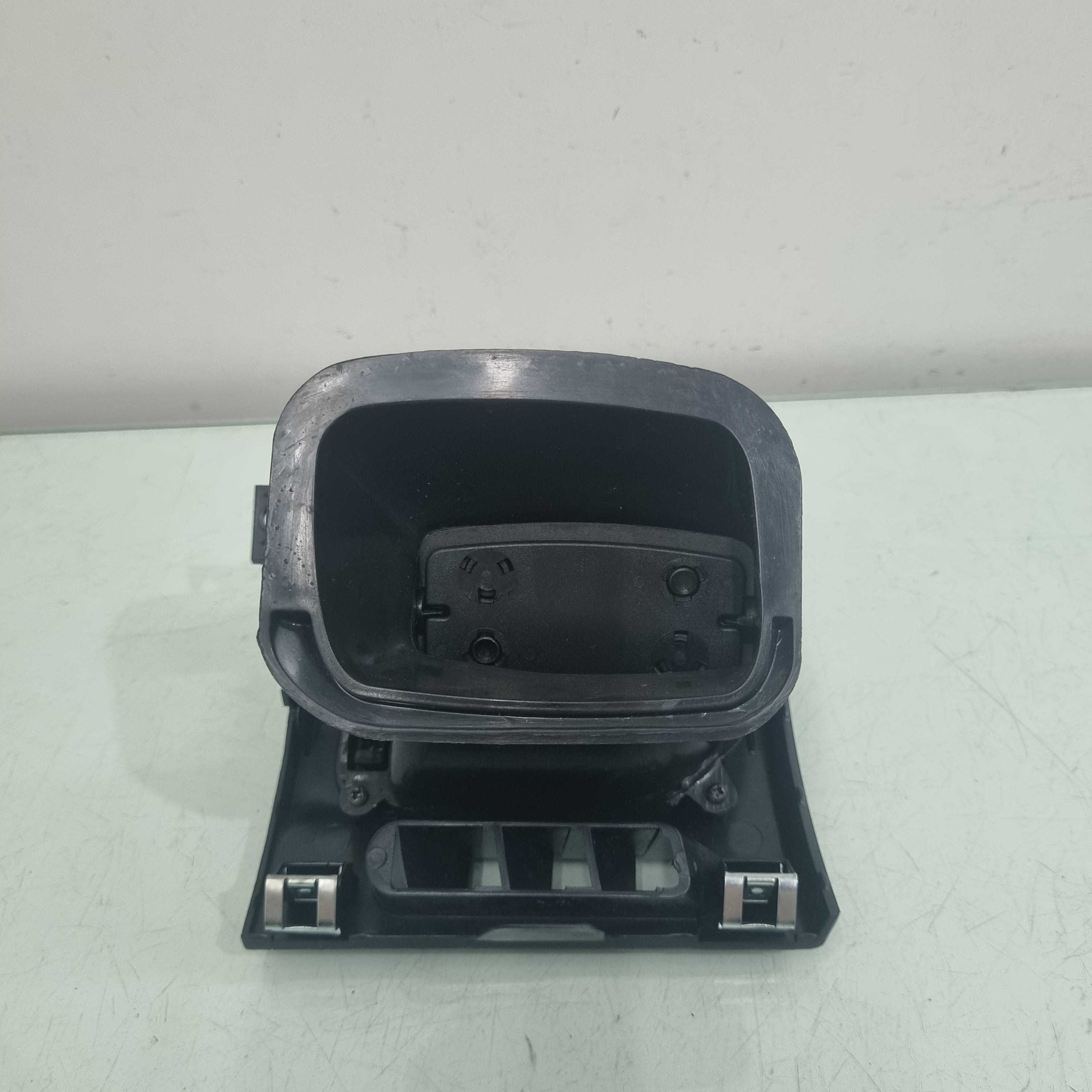 Difusor De Ar Do Lado Direito Fiat Palio Modelos 2012/2017 5
