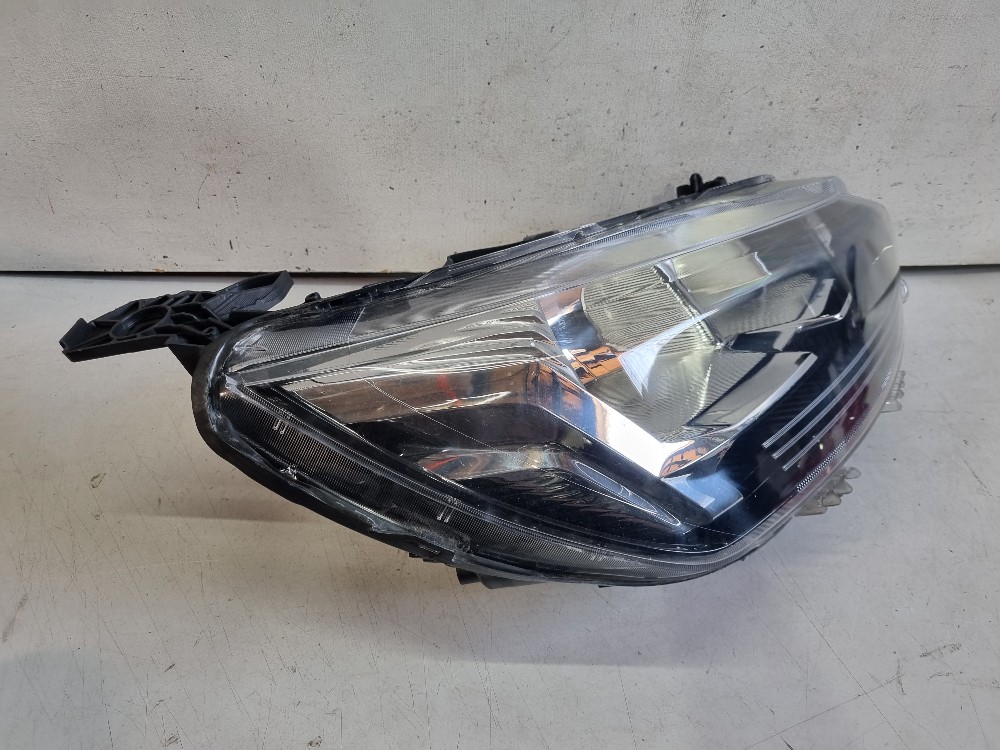 Farol Direito Sem Led Peugeot 208 2020/2024 Recuperado Orig. 5
